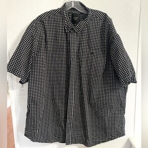 Six Lincoln men’s size 4X black and white short sleeve button down shirt